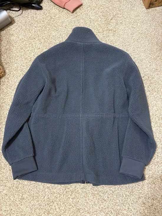 Universal Thread jacket - Picture 2 of 3